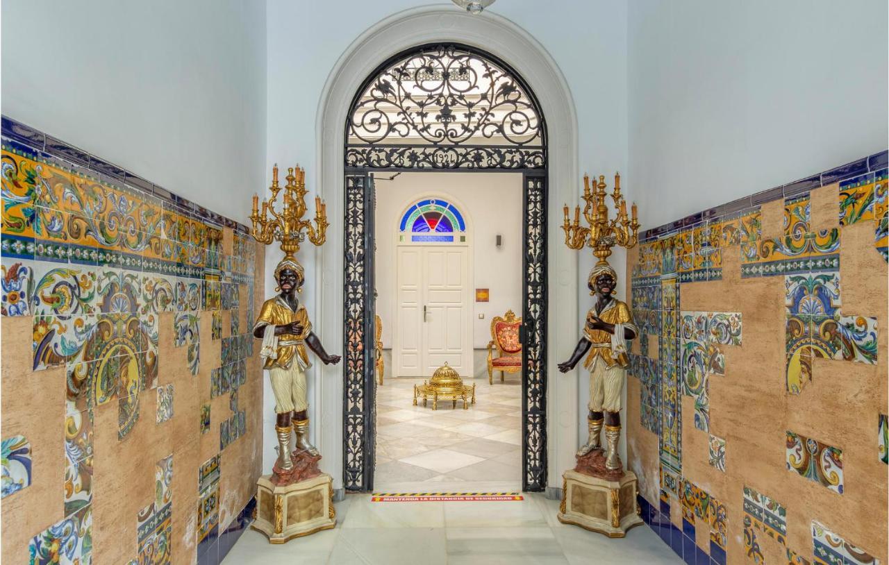 Beautiful In With Wifi Seville